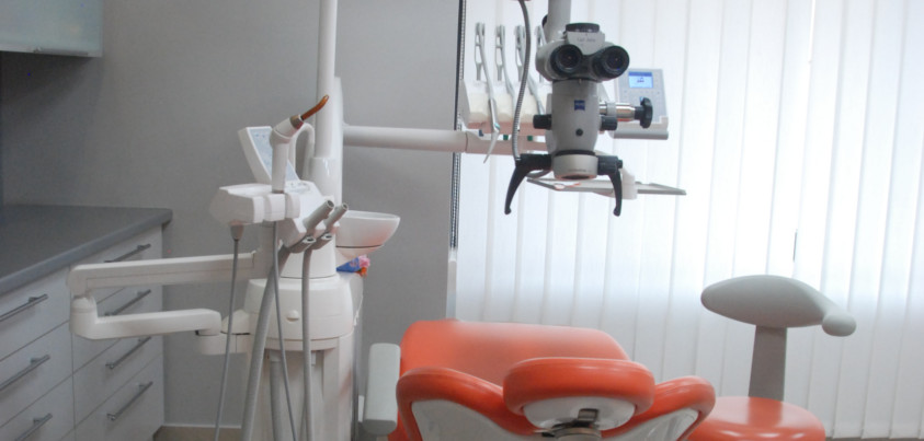 Gabinet Stomatologiczny JagoDent. Dentysta Żywiec, Leczenie zachowawcze, leczenie dzieci, wybielanie zębów, implanty, protetyka 